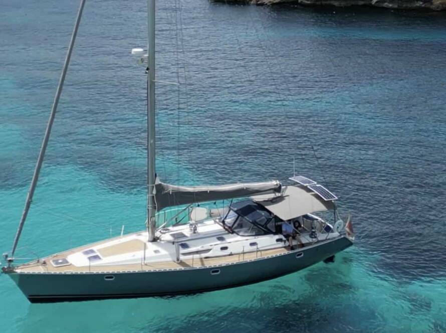 Private yacht Malta Blue Lagoon