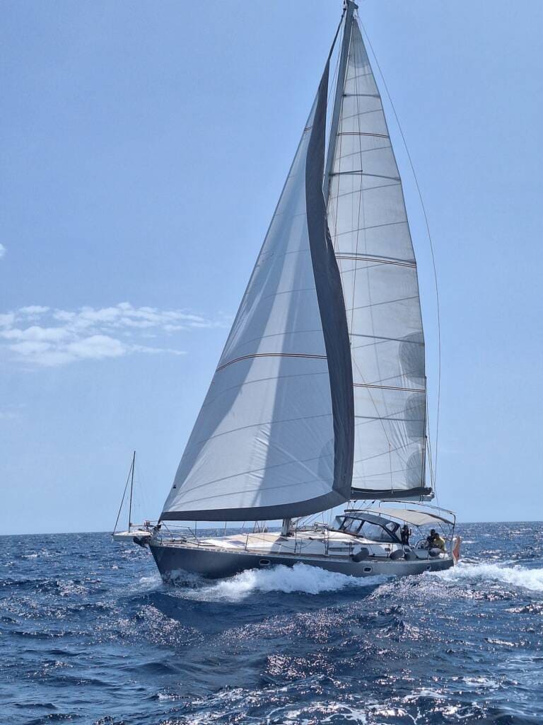yacht charter Malta sailing experience near Blue Lagoon